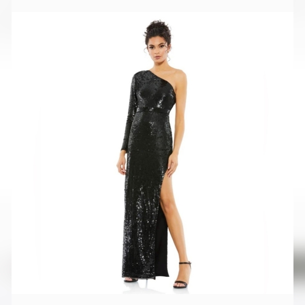 Mac Duggal 10788 NWT Black Sequined One Sleeve Gown